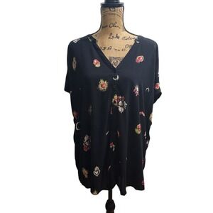 Torrid Celestial Print Button Up Top Short Sleeve Blouse Black Size 3‎